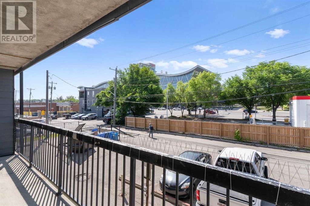Single Family House for Sale in    Avenue NW Capitol Hill Calgary 