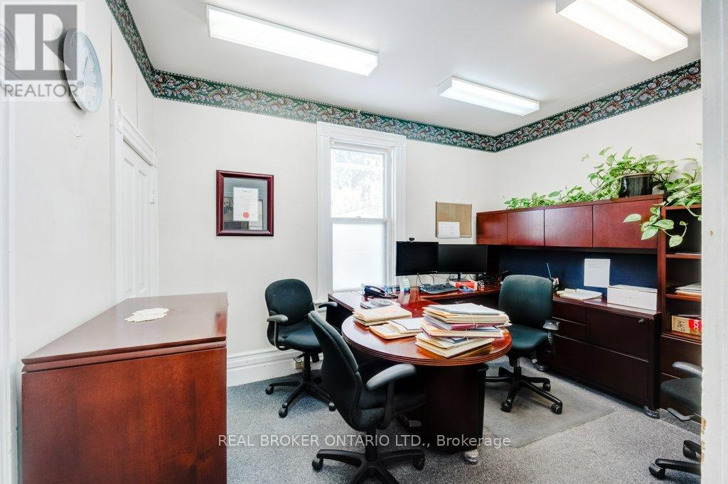 Photo 6 of 119 Water Street S, St Marys ON