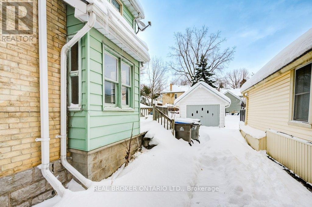 Photo 7 of 119 Water Street S, St Marys ON