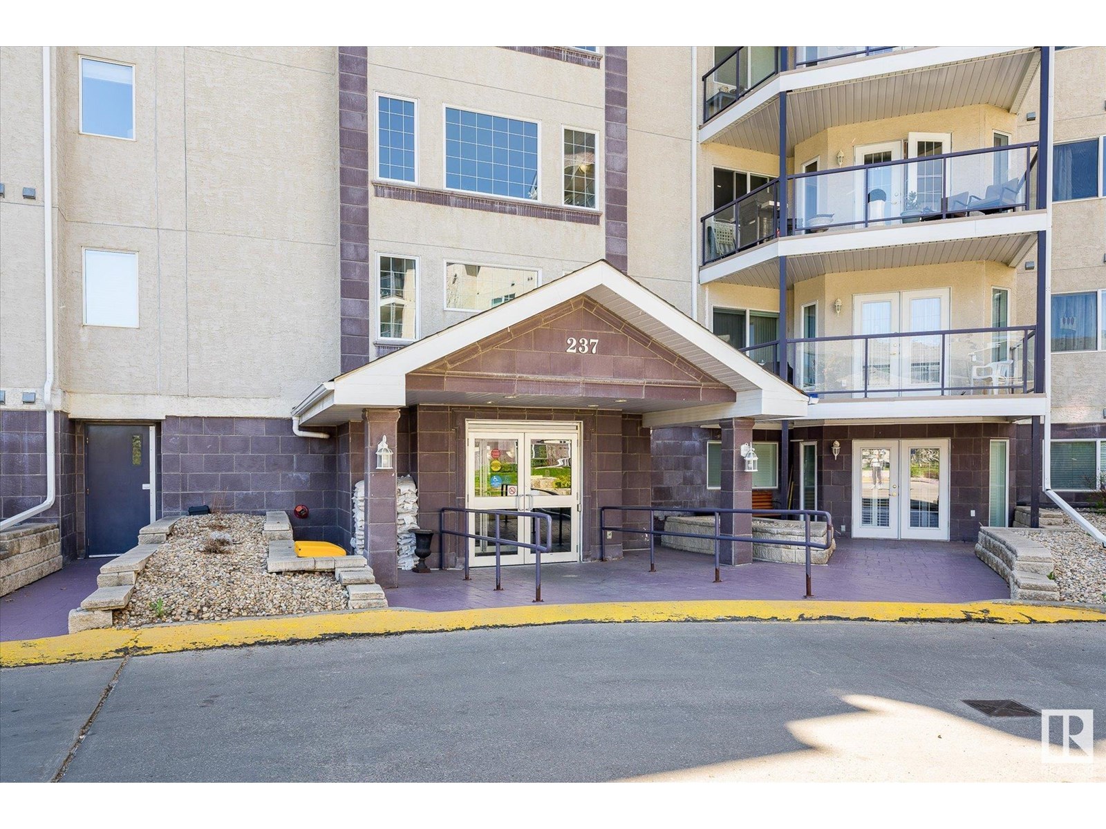 Photo 43 of 422 237 Youville Dr Nw Nw, Edmonton AB