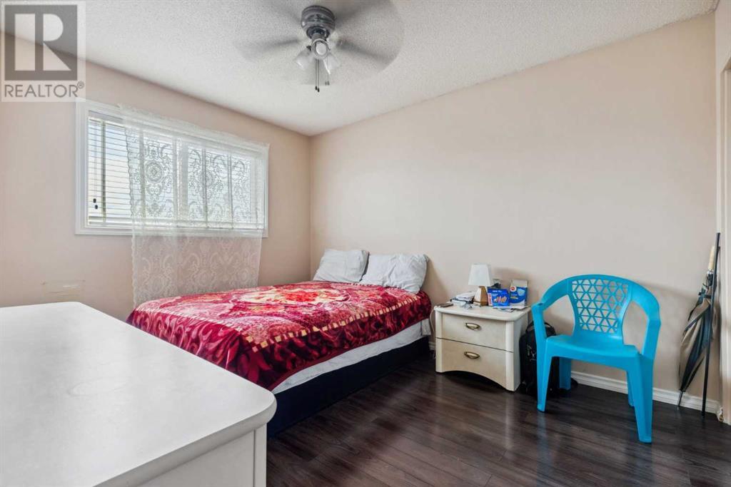 Single Family House for Sale in  Whitworth Way NE Whitehorn Calgary 