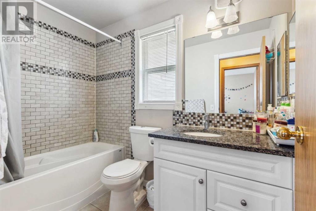 Single Family House for Sale in  Whitworth Way NE Whitehorn Calgary 