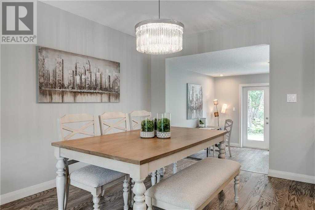 Single Family House 3 Level for Sale in  Havenhurst Crescent SW Haysboro Calgary 