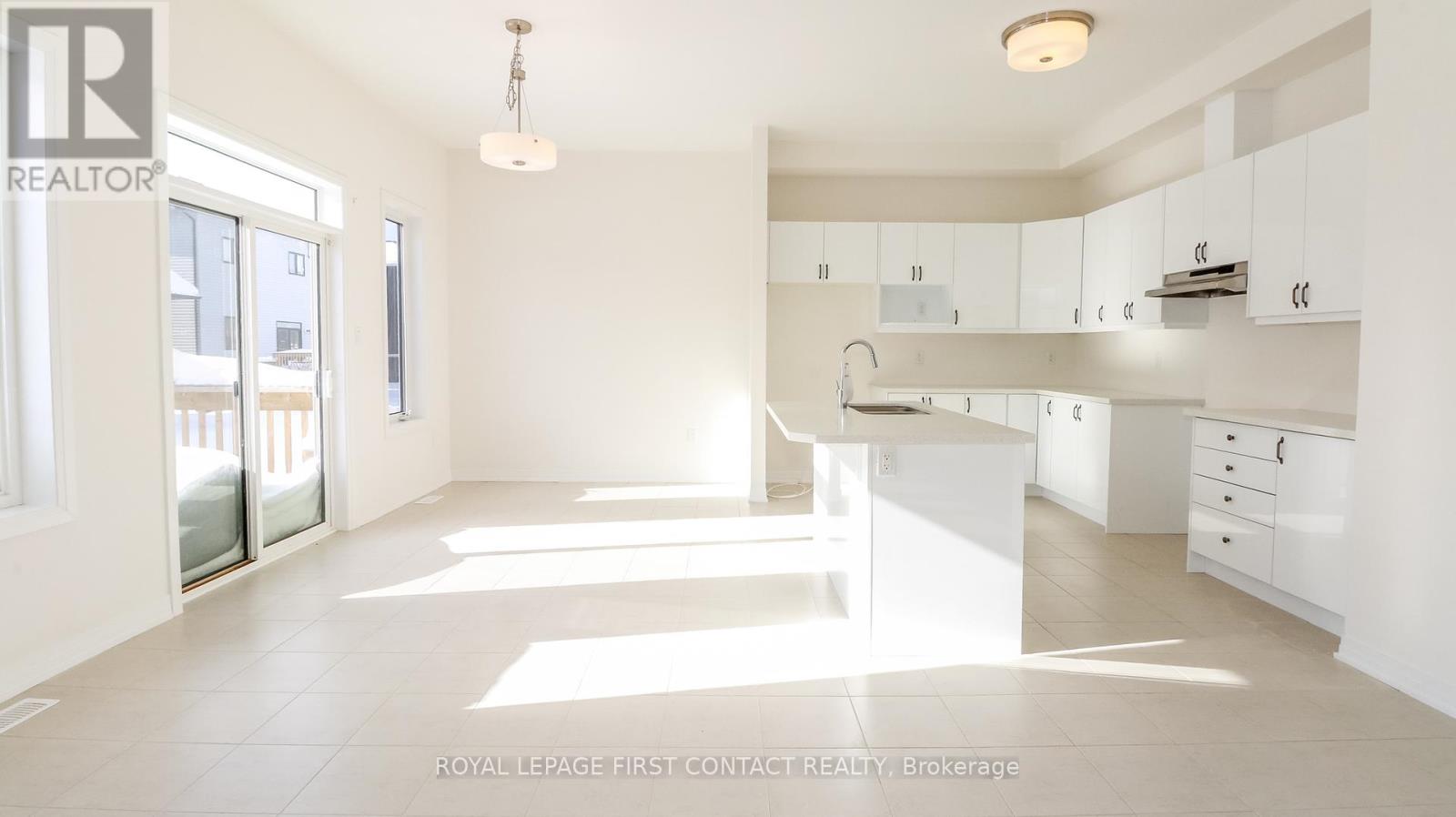 Photo 25 of 3778 Sunbank Crescent, Severn ON