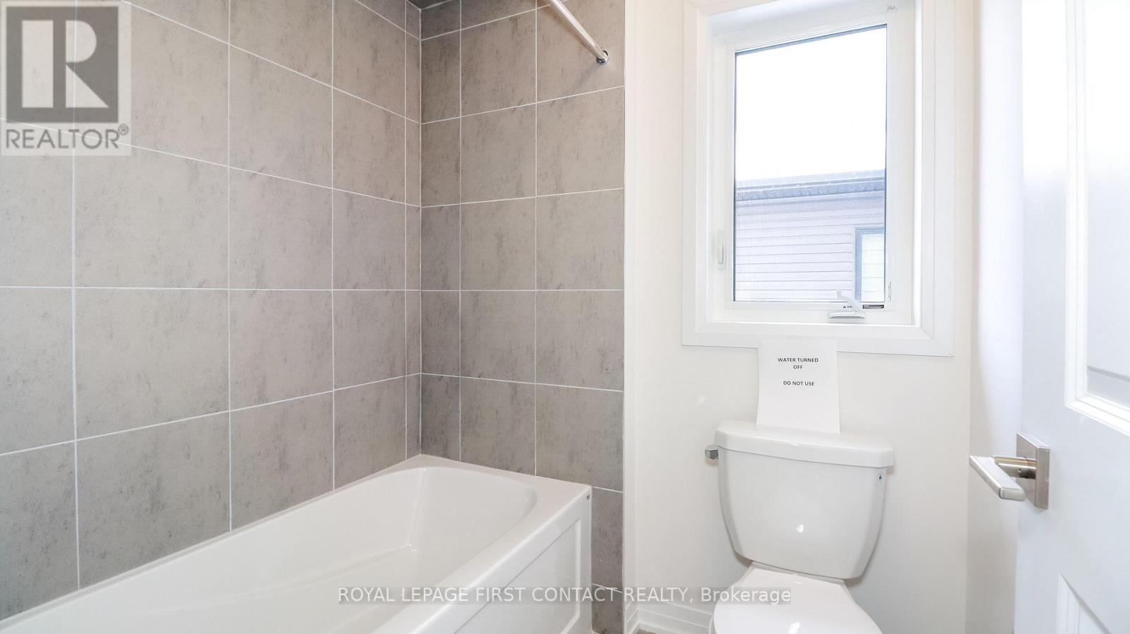 Photo 38 of 3778 Sunbank Crescent, Severn ON