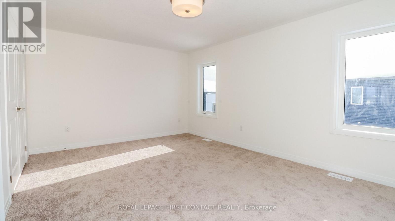 Photo 18 of 3778 Sunbank Crescent, Severn ON