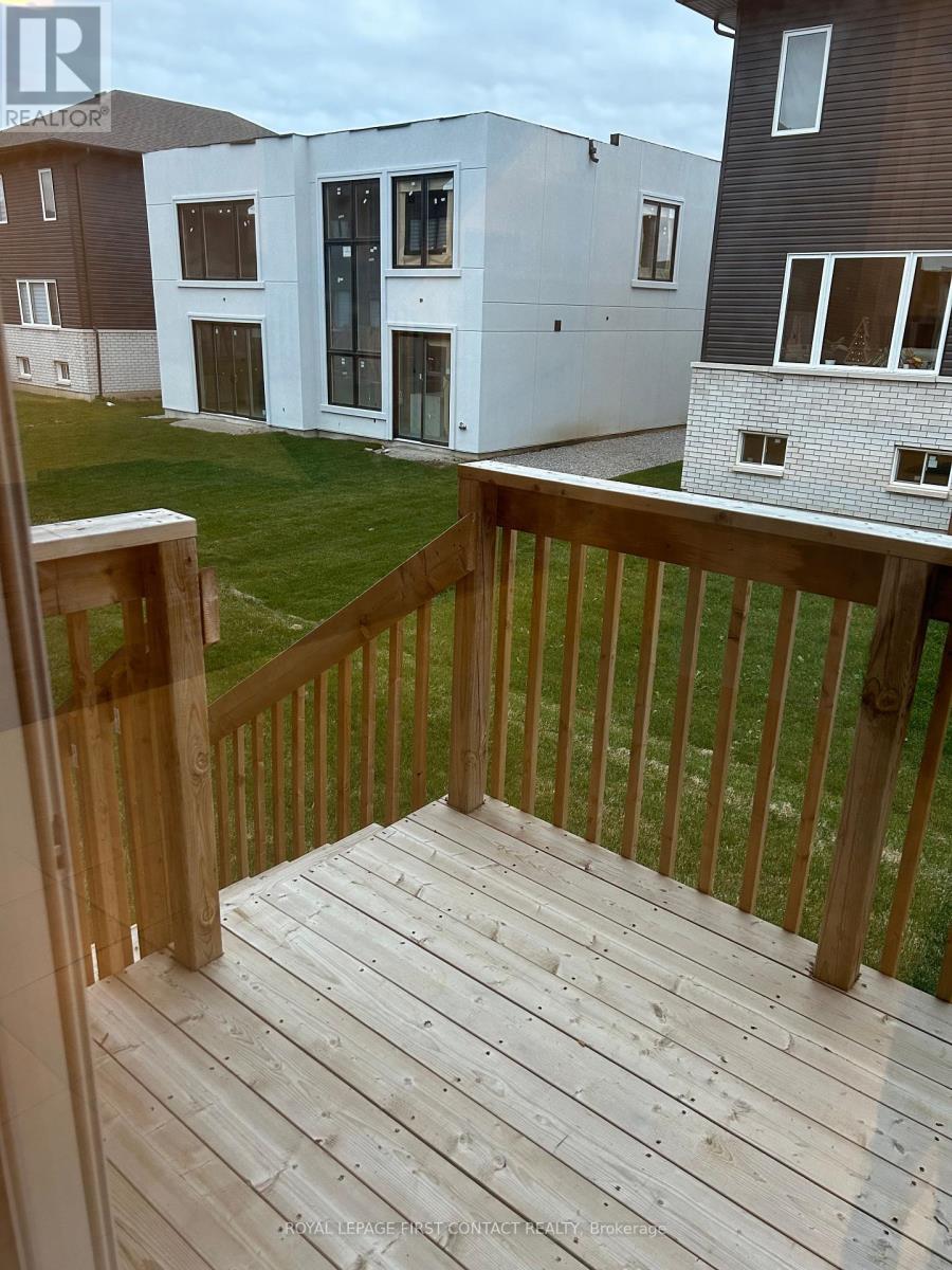 Photo 31 of 3778 Sunbank Crescent, Severn ON