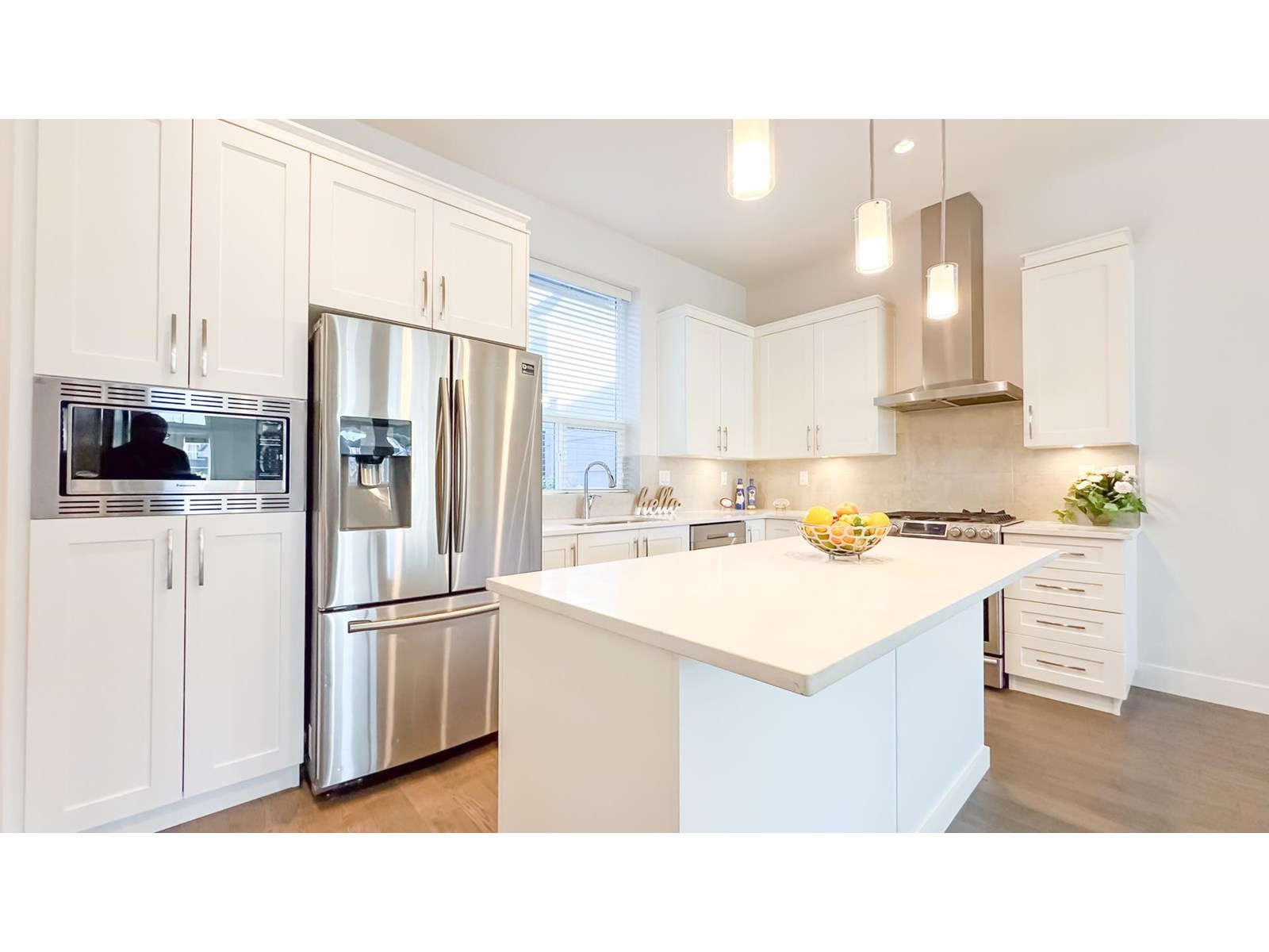 Photo 12 of 16529 21 Avenue, Surrey BC