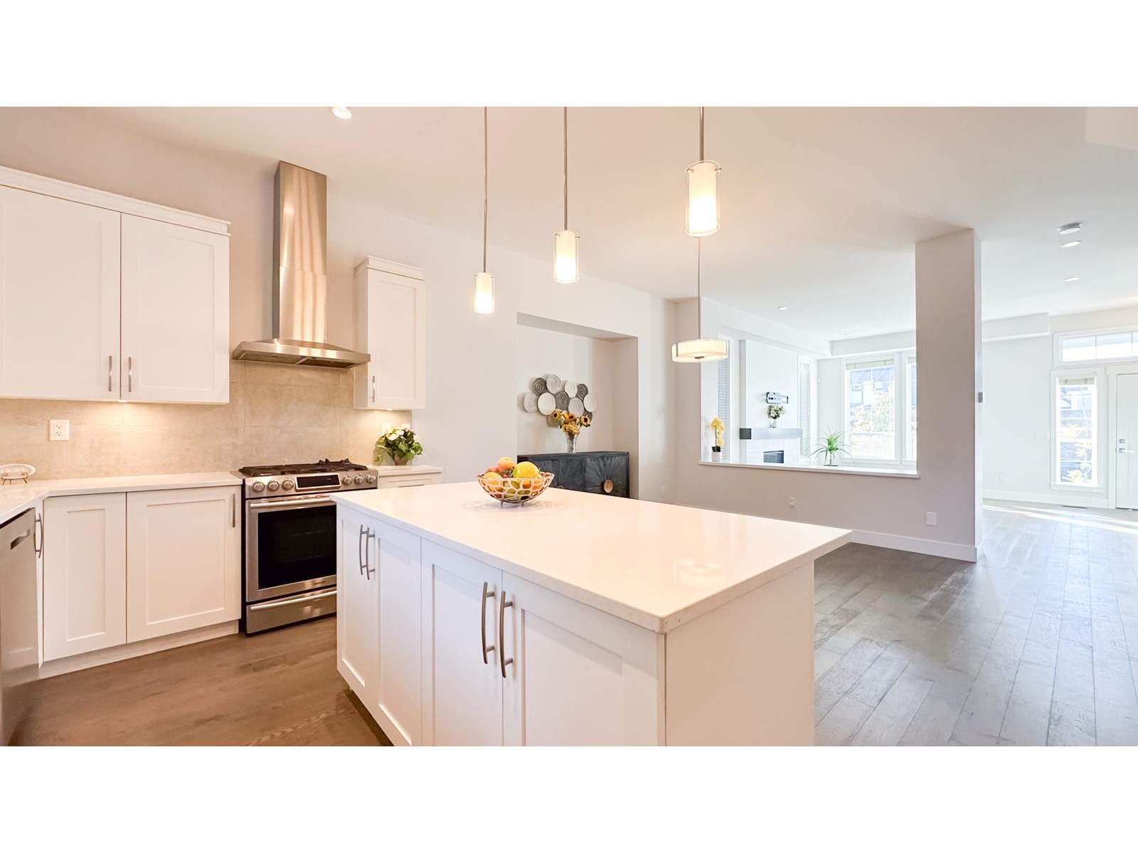 Photo 11 of 16529 21 Avenue, Surrey BC