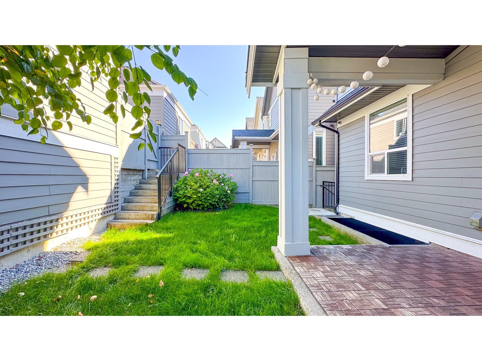 Photo 38 of 16529 21 Avenue, Surrey BC