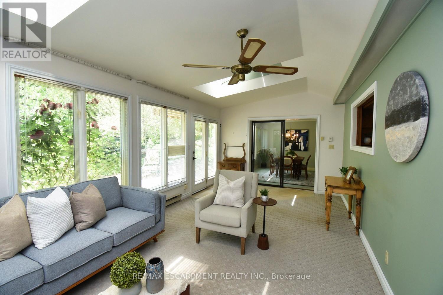 Photo 19 of 665 Bendamere Avenue, Hamilton ON