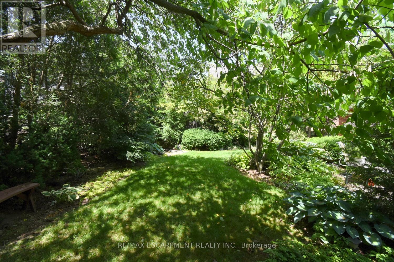 Photo 45 of 665 Bendamere Avenue, Hamilton ON