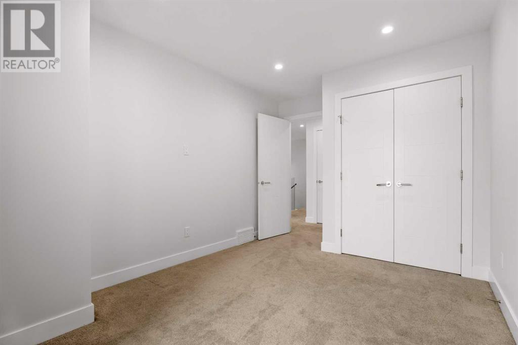 Single Family House for Sale in  Parkdale Boulevard NW West Hillhurst Calgary 