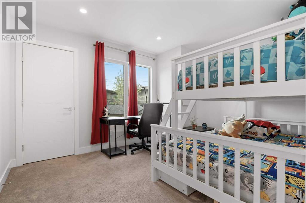 Single Family House for Sale in  Parkdale Boulevard NW West Hillhurst Calgary 