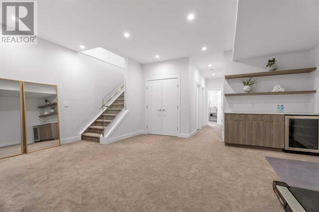 Single Family House for Sale in  Parkdale Boulevard NW West Hillhurst Calgary 