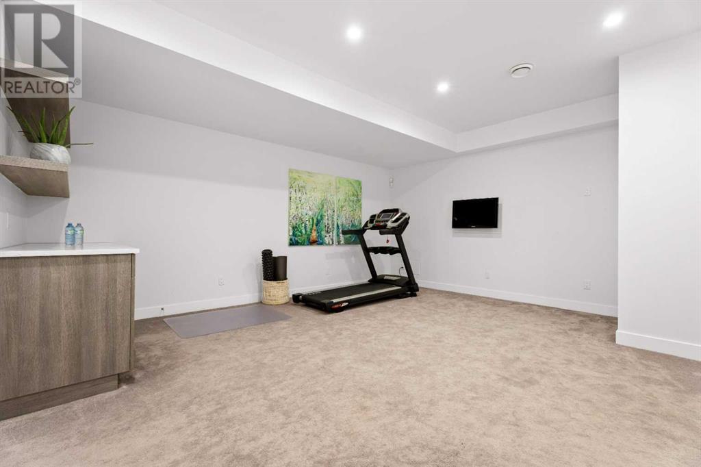 Single Family House for Sale in  Parkdale Boulevard NW West Hillhurst Calgary 