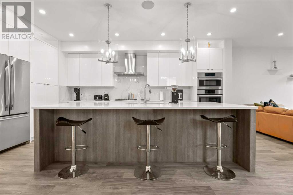 Single Family House for Sale in  Parkdale Boulevard NW West Hillhurst Calgary 