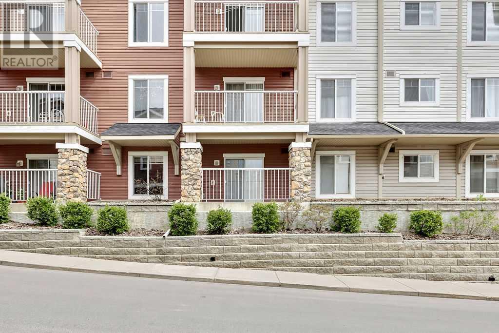 Single Family House for Sale in   Panamount Drive NW Panorama Hills Calgary 