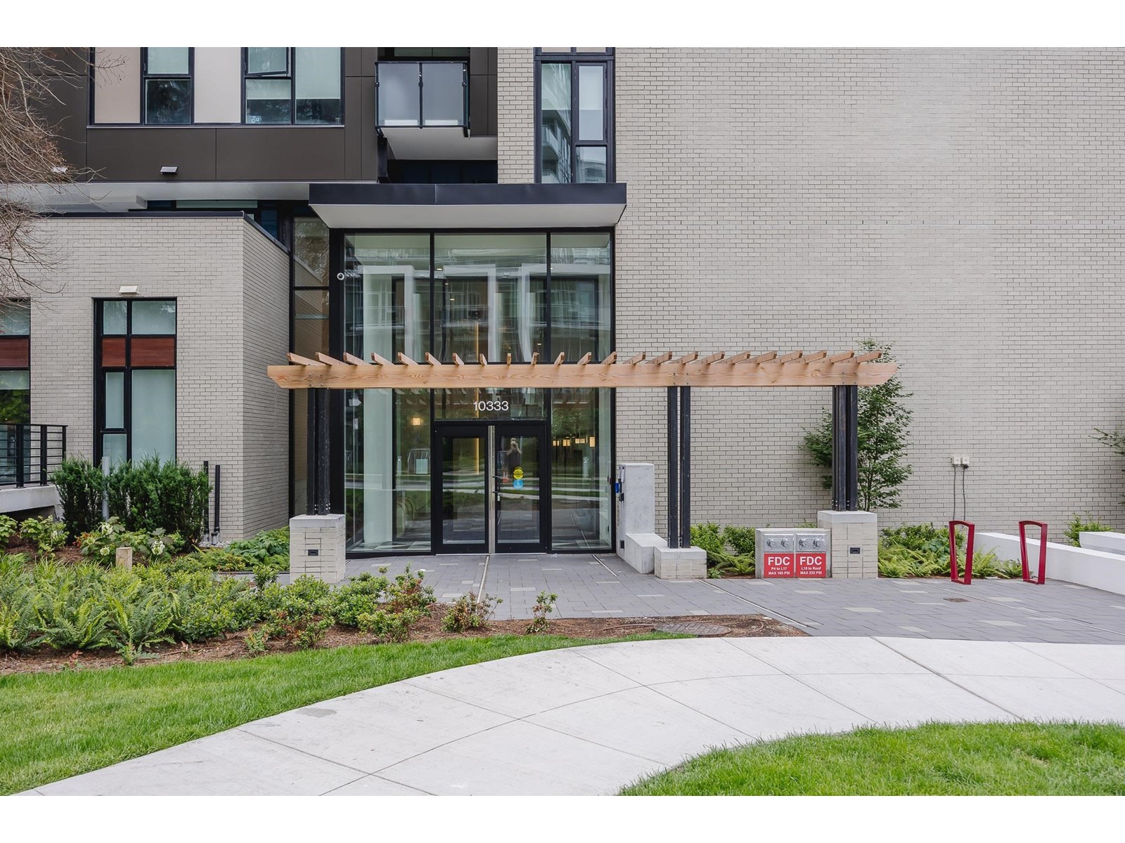 Photo 2 of 2601 10333 133 Street, Surrey BC