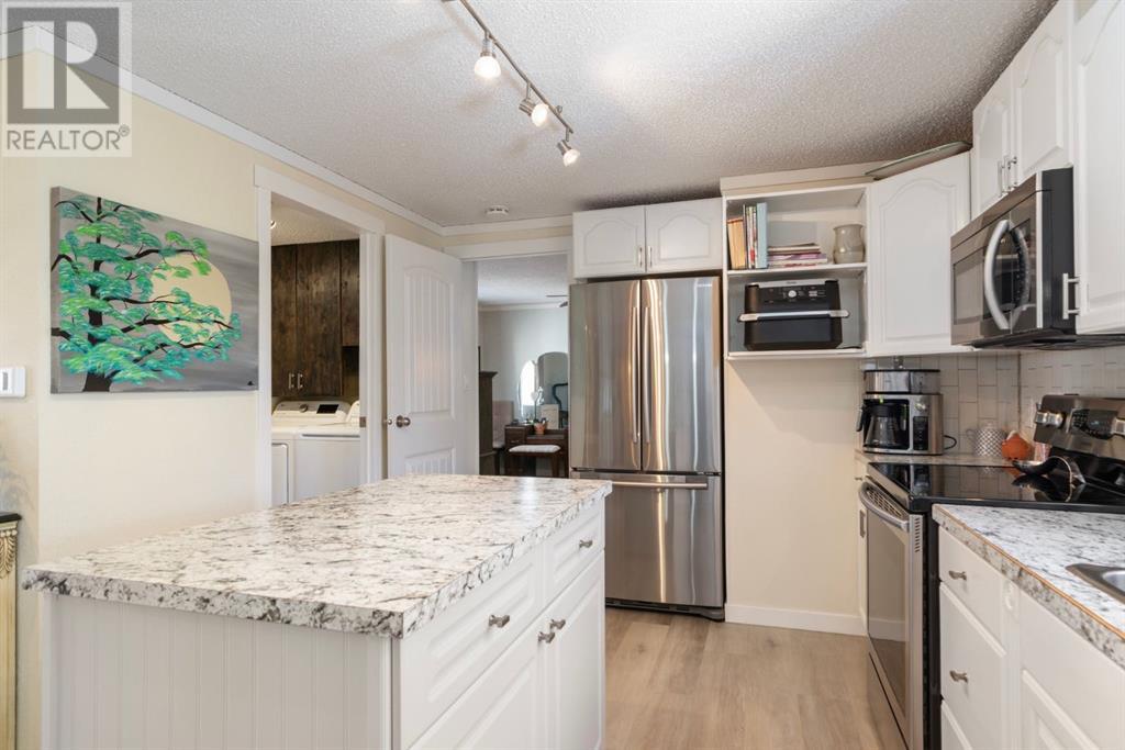 Single Family House Mobile Home for Sale in  Burroughs Place NE Monterey Park Calgary 