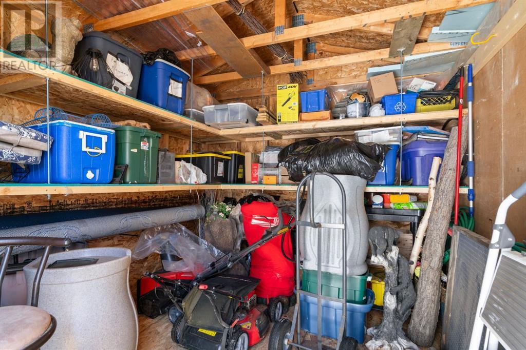 Single Family House Mobile Home for Sale in  Burroughs Place NE Monterey Park Calgary 