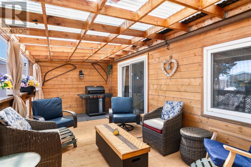 Single Family House Mobile Home for Sale in  Burroughs Place NE Monterey Park Calgary 