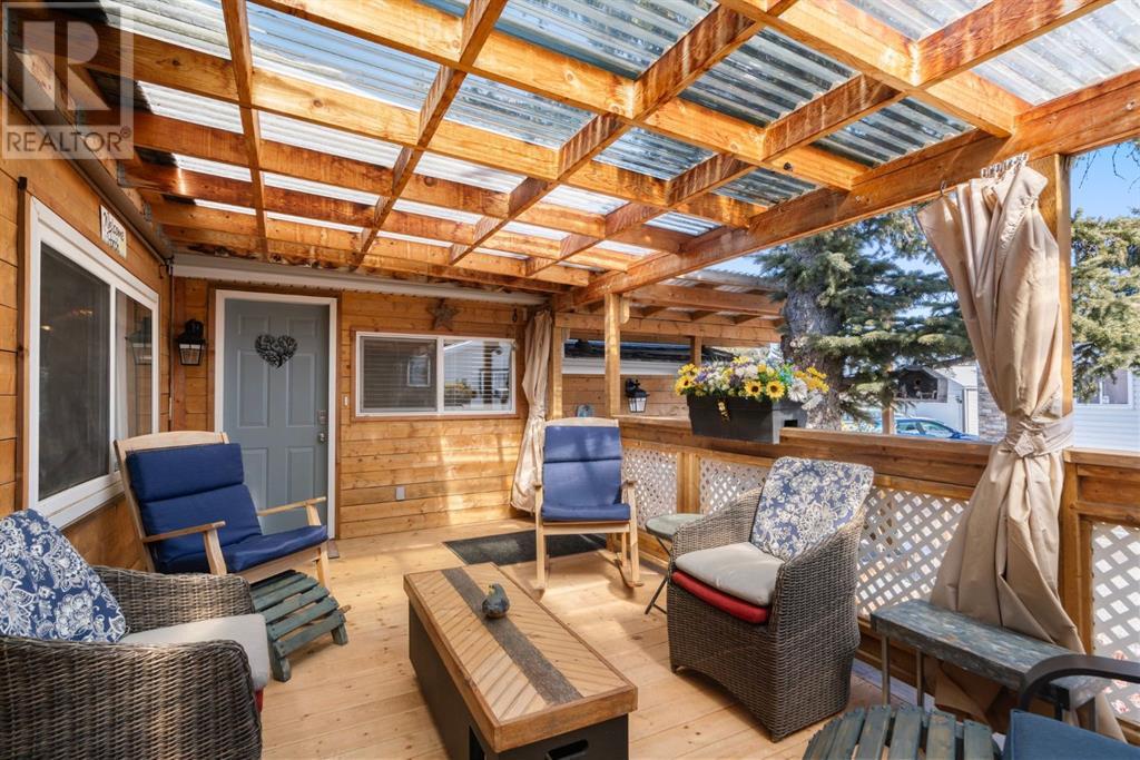 Single Family House Mobile Home for Sale in  Burroughs Place NE Monterey Park Calgary 
