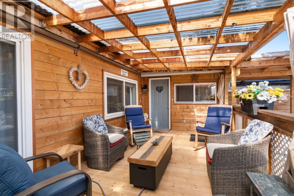 Single Family House Mobile Home for Sale in  Burroughs Place NE Monterey Park Calgary 