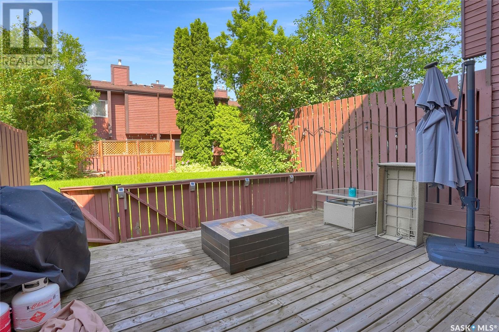 Single Family House for Sale in  Lockwood ROAD Regina 