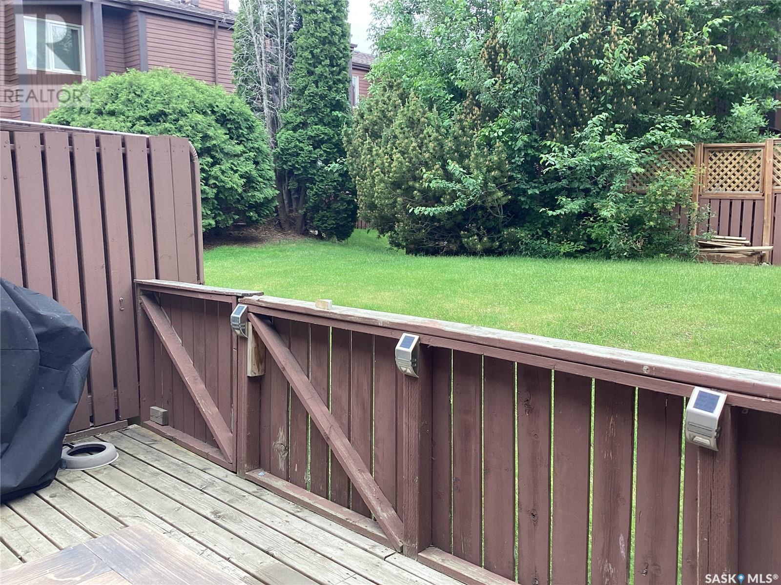 Single Family House for Sale in  Lockwood ROAD Regina 