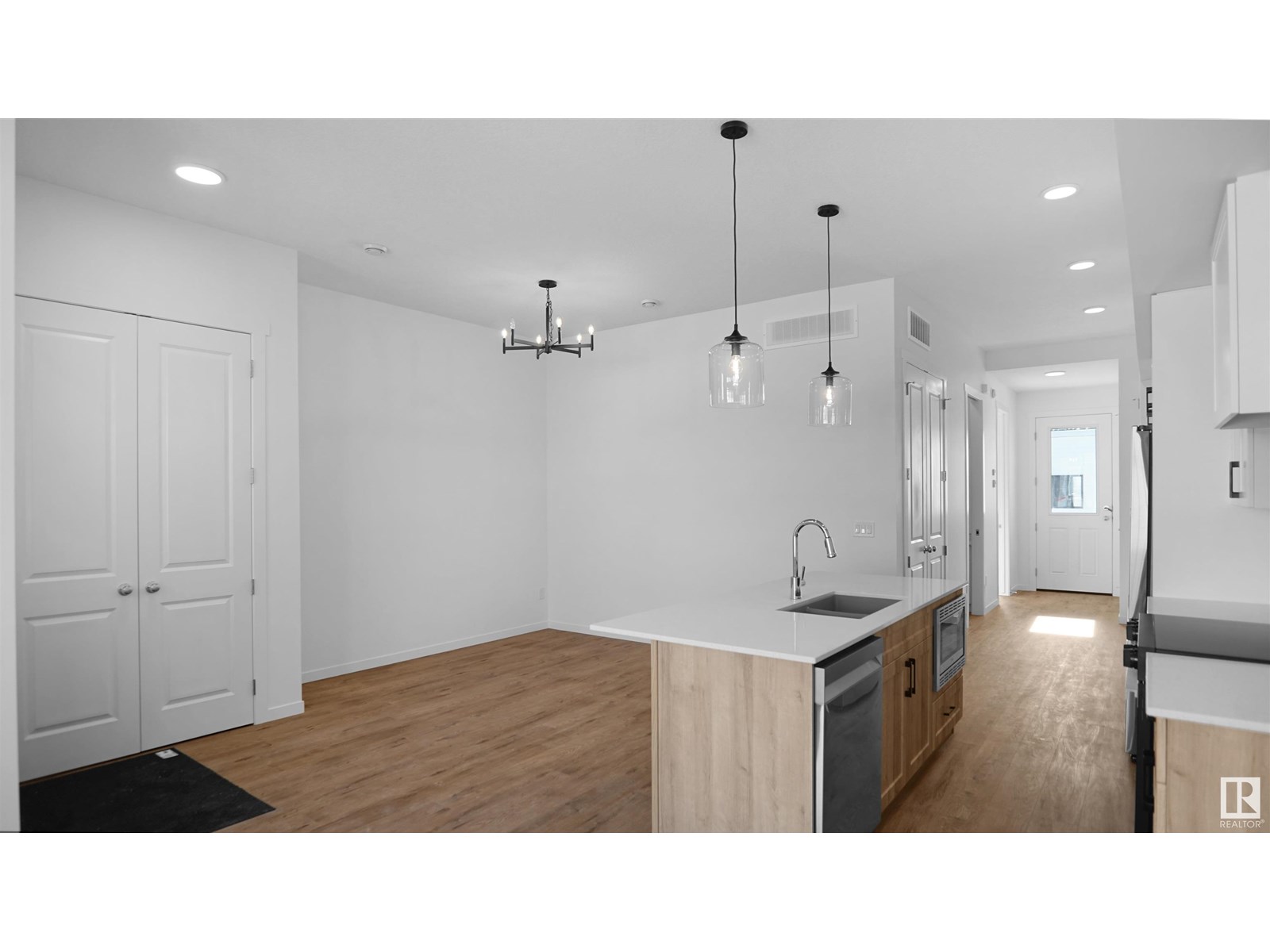 20605 42 AV NW, Edmonton