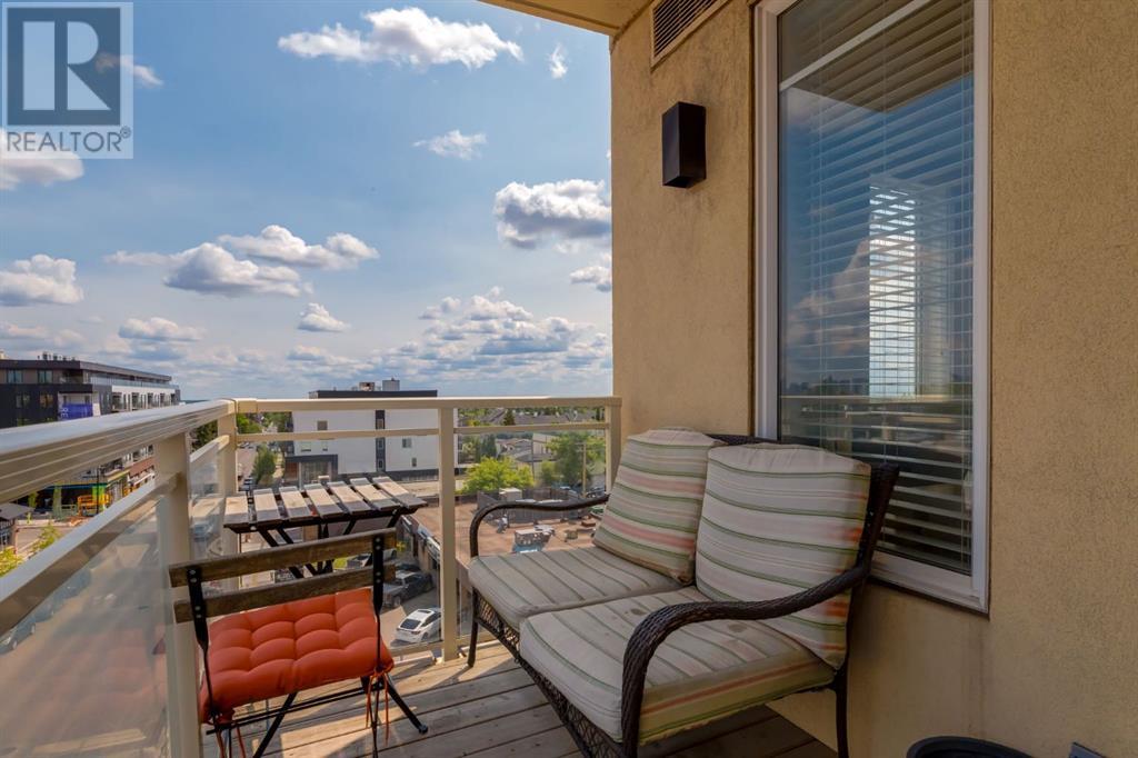 Single Family House for Sale in    Street SW South Calgary Calgary 