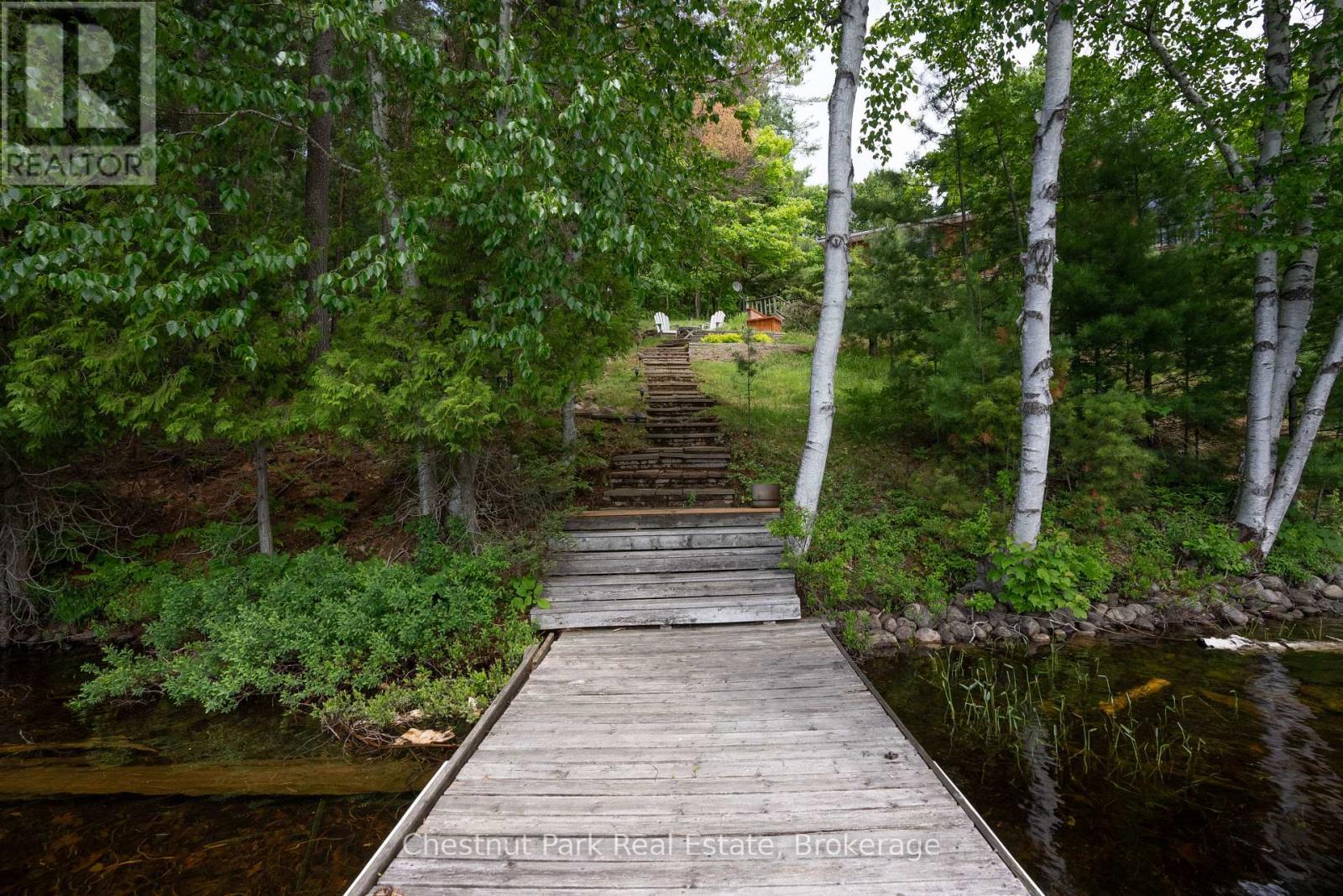 Photo 42 of 652 North Waseosa Lake Road, Huntsville ON