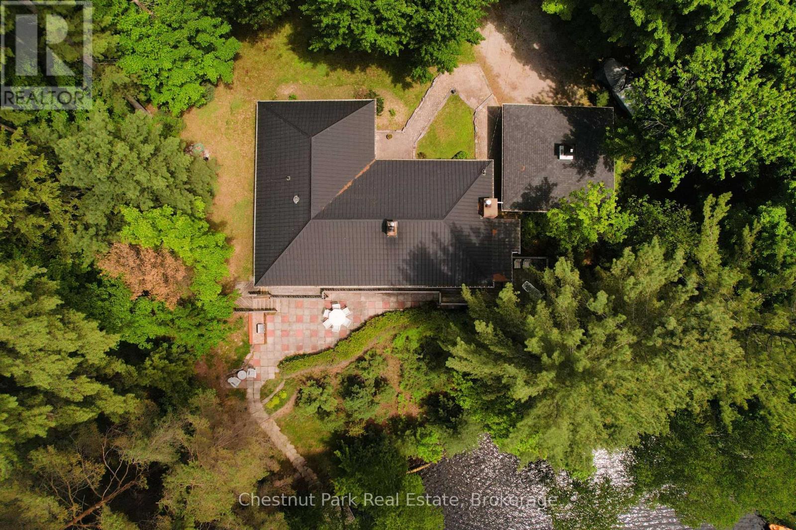 Photo 44 of 652 North Waseosa Lake Road, Huntsville ON