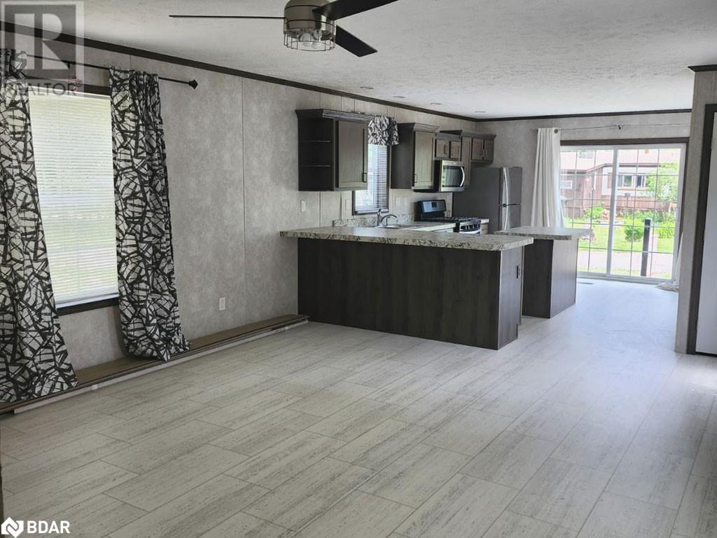 Photo 10 of 45 Tower Road Unit 4, Mactier ON