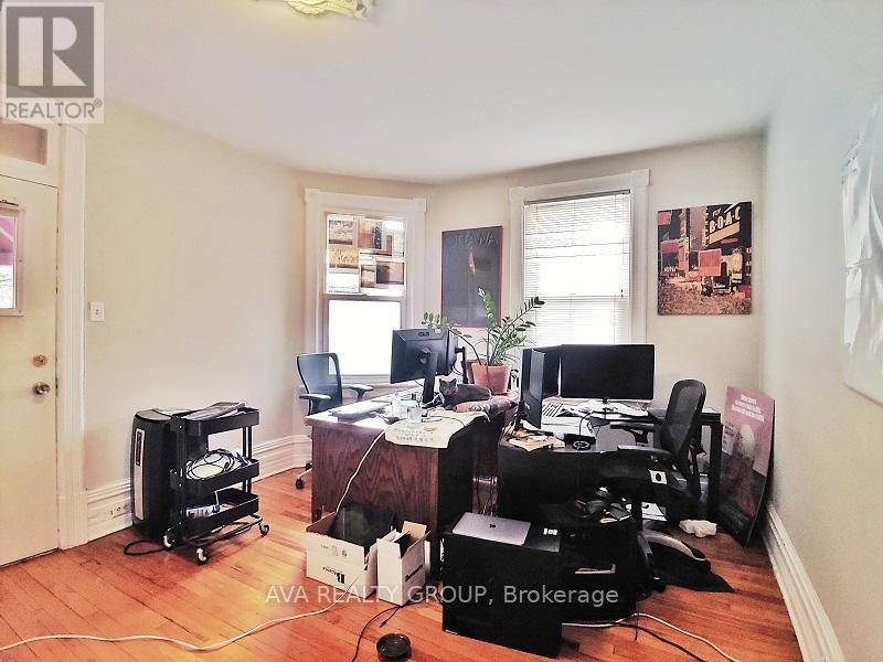 Photo 3 of 554 Highcroft Avenue, Ottawa ON