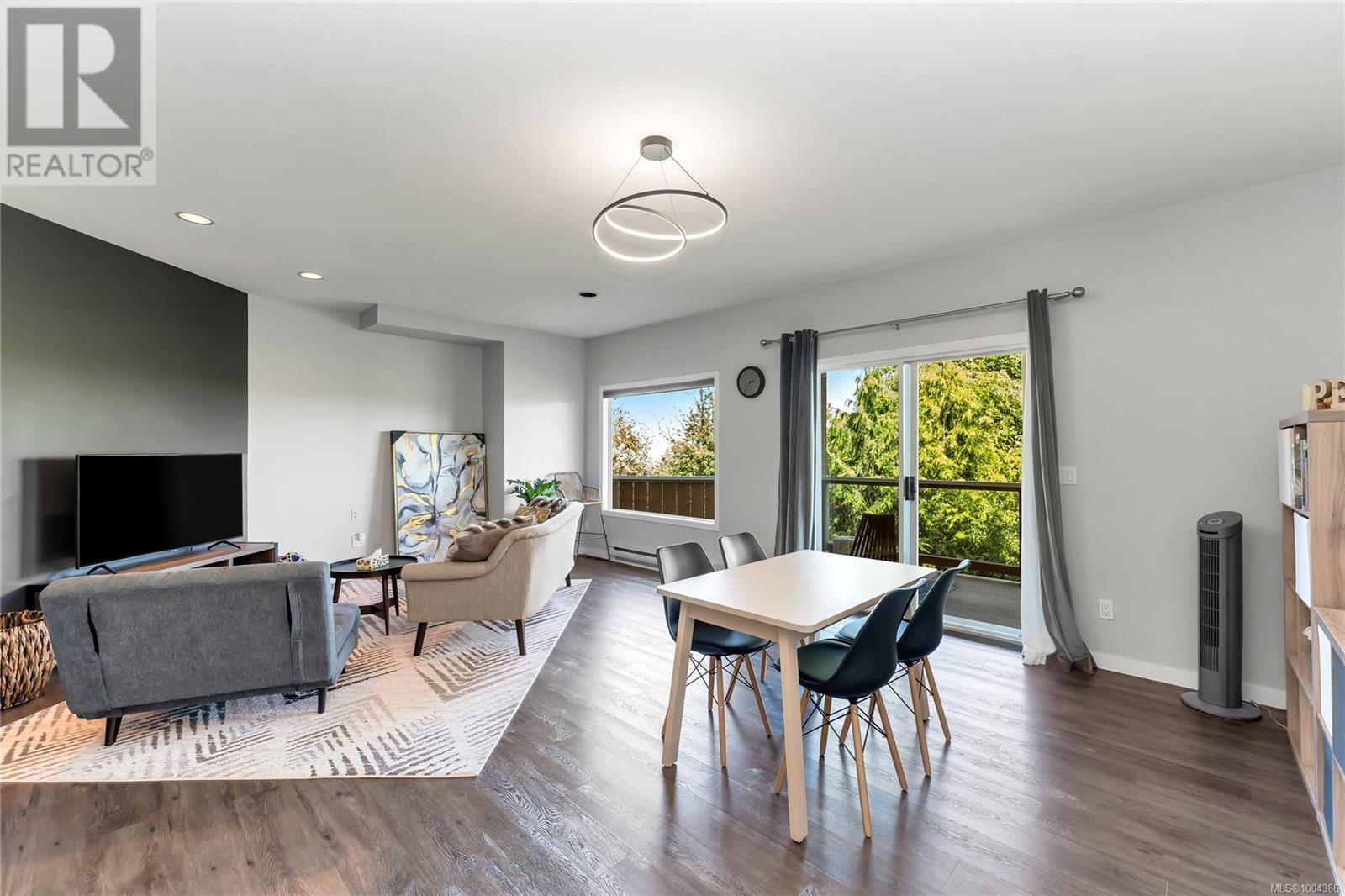 Photo 58 of 972 Seapearl Pl, Saanich BC