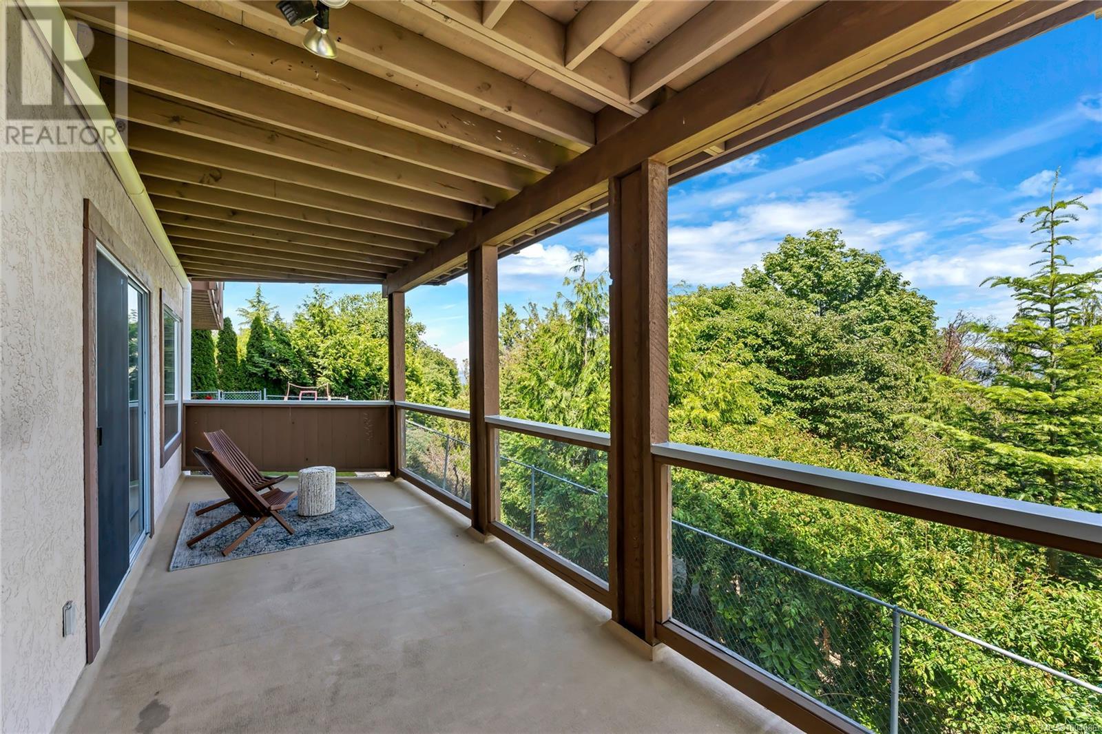 Photo 73 of 972 Seapearl Pl, Saanich BC