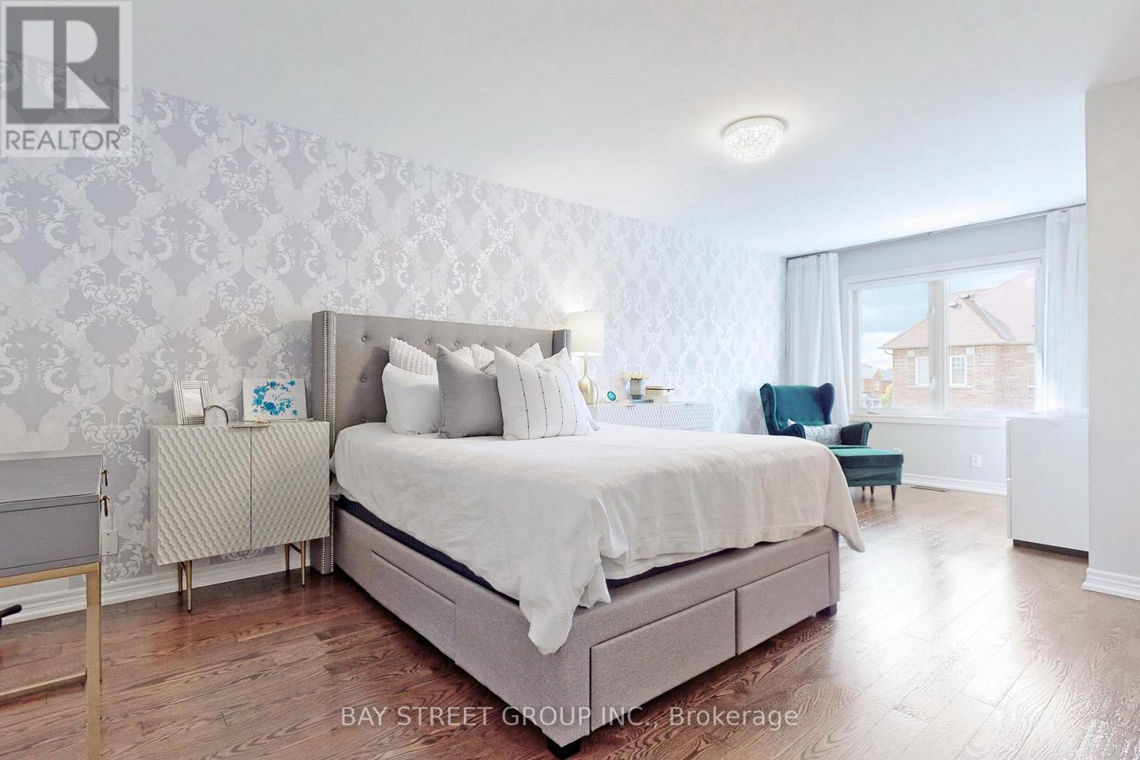 Single Family House for Sale in  ELIHOF DRIVE Vaughan (Patterson) 