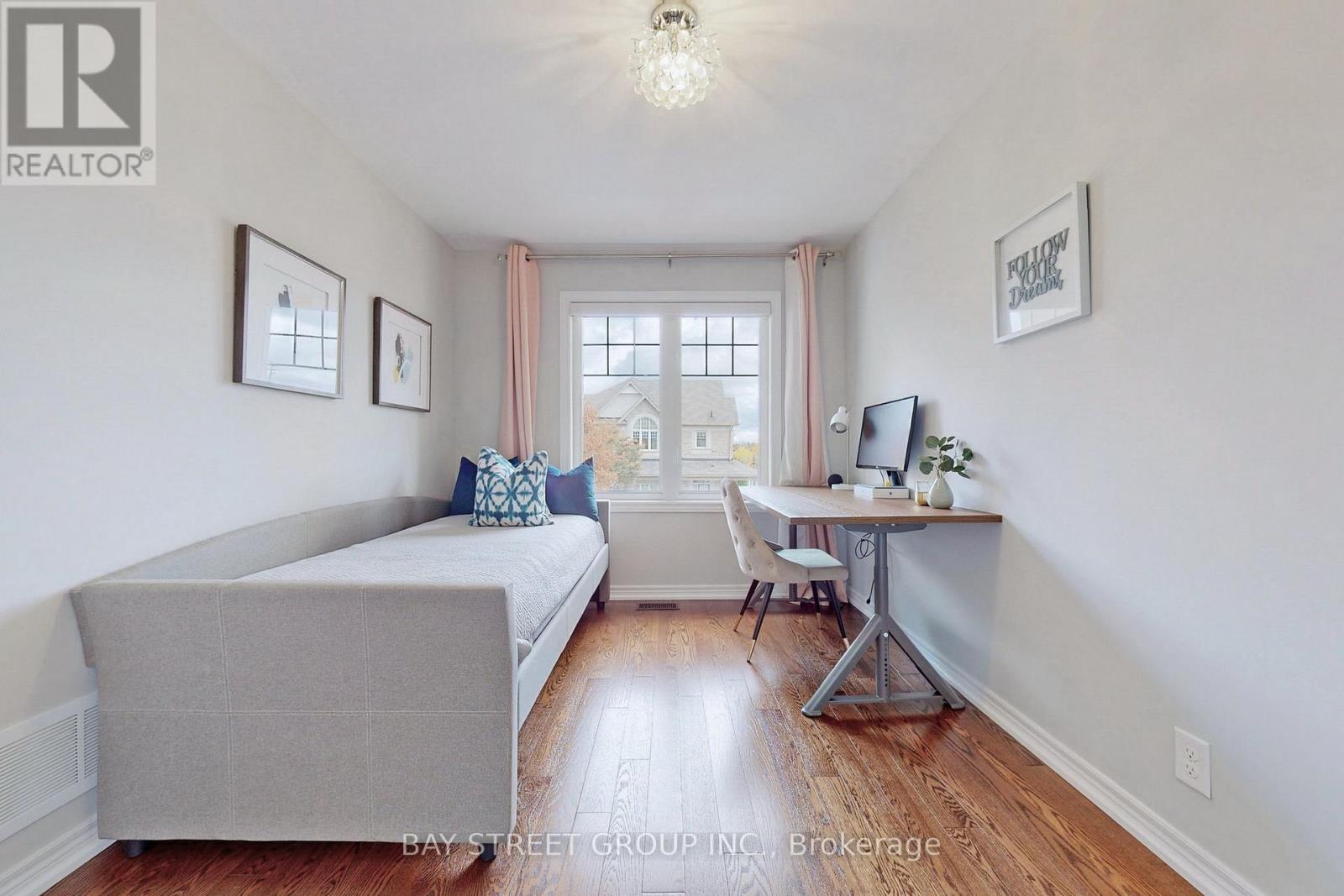 Single Family House for Sale in  ELIHOF DRIVE Vaughan (Patterson) 