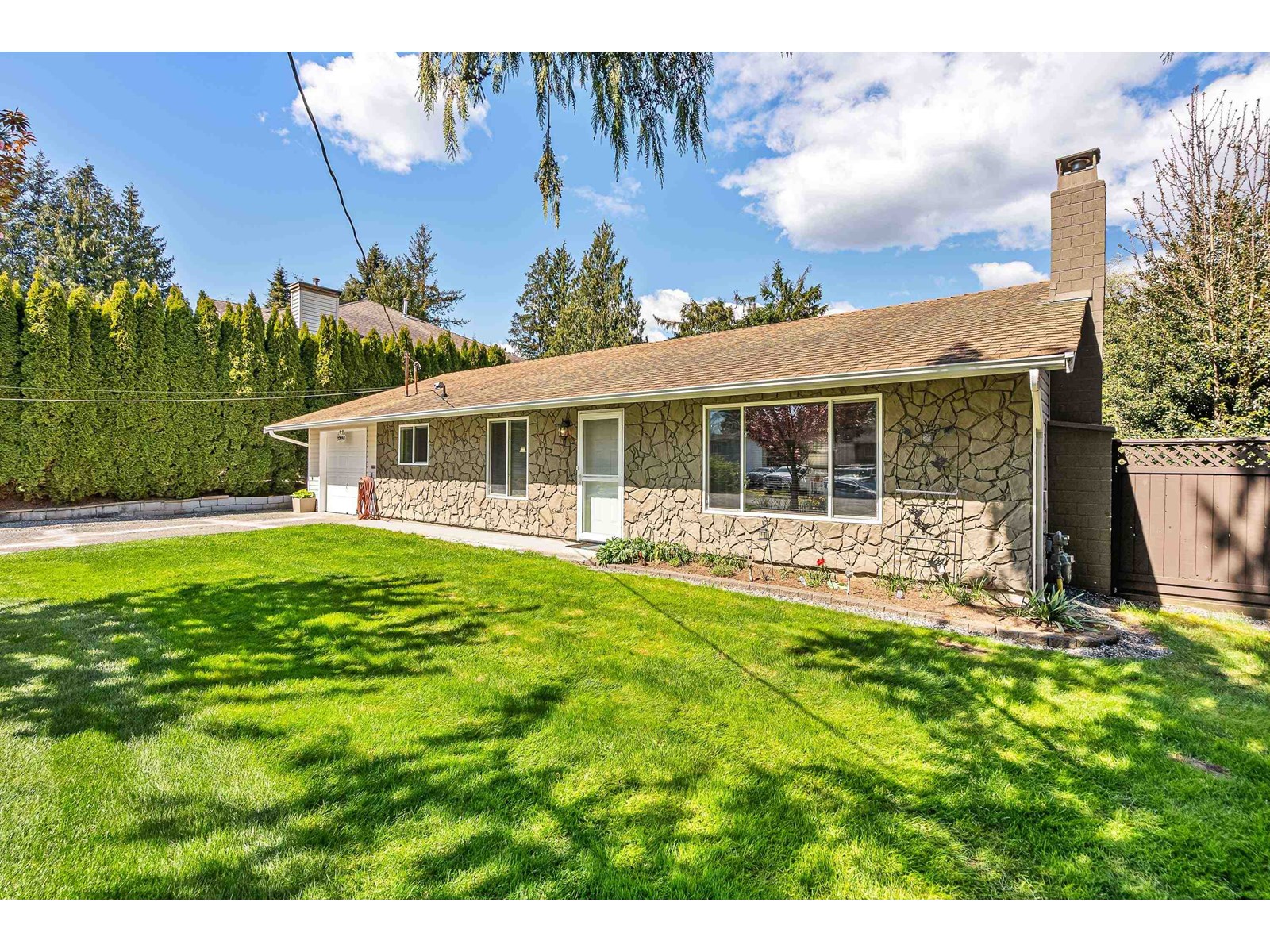 Photo 4 of 32091 Sandpiper Place, Mission BC