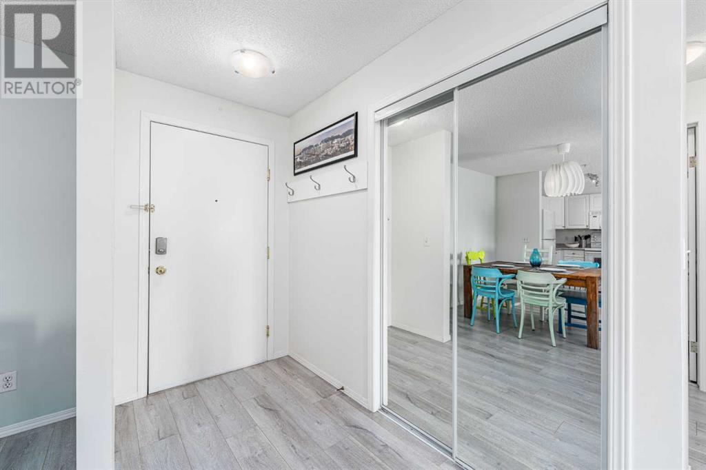 Single Family House for Sale in   Citadel Meadow Point NW Citadel Calgary 
