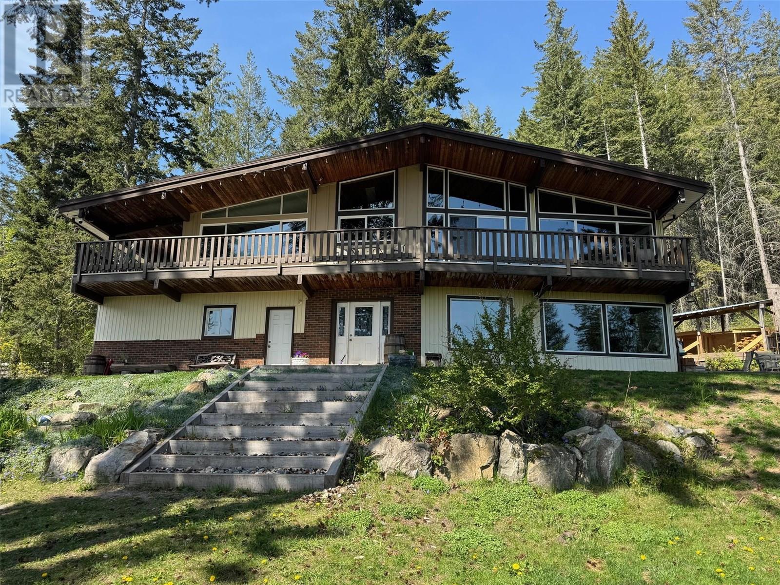 Photo 36 of 922 Mobley Road, Tappen BC