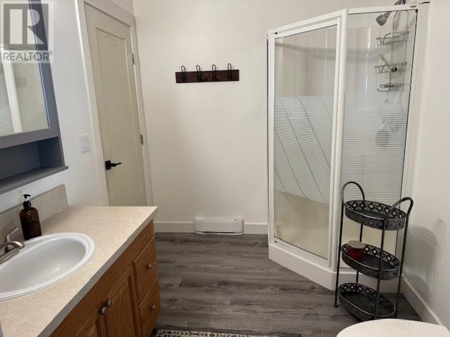 Photo 2 of 922 Mobley Road, Tappen BC