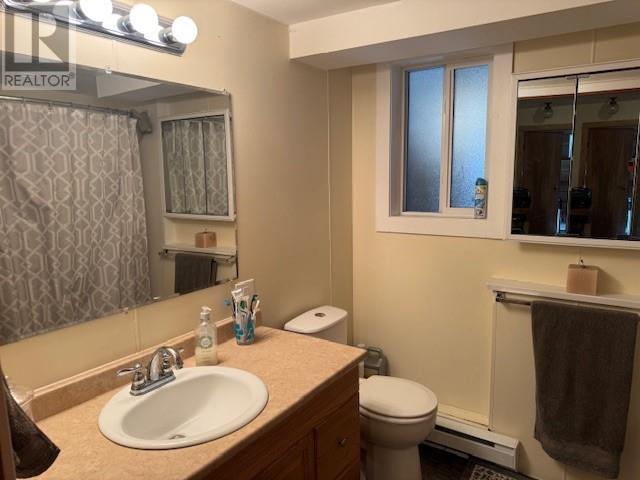 Photo 15 of 922 Mobley Road, Tappen BC
