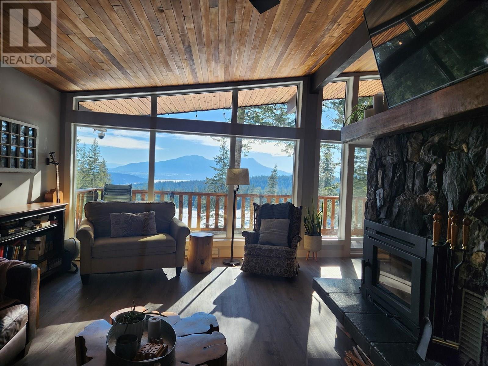 Photo 59 of 922 Mobley Road, Tappen BC