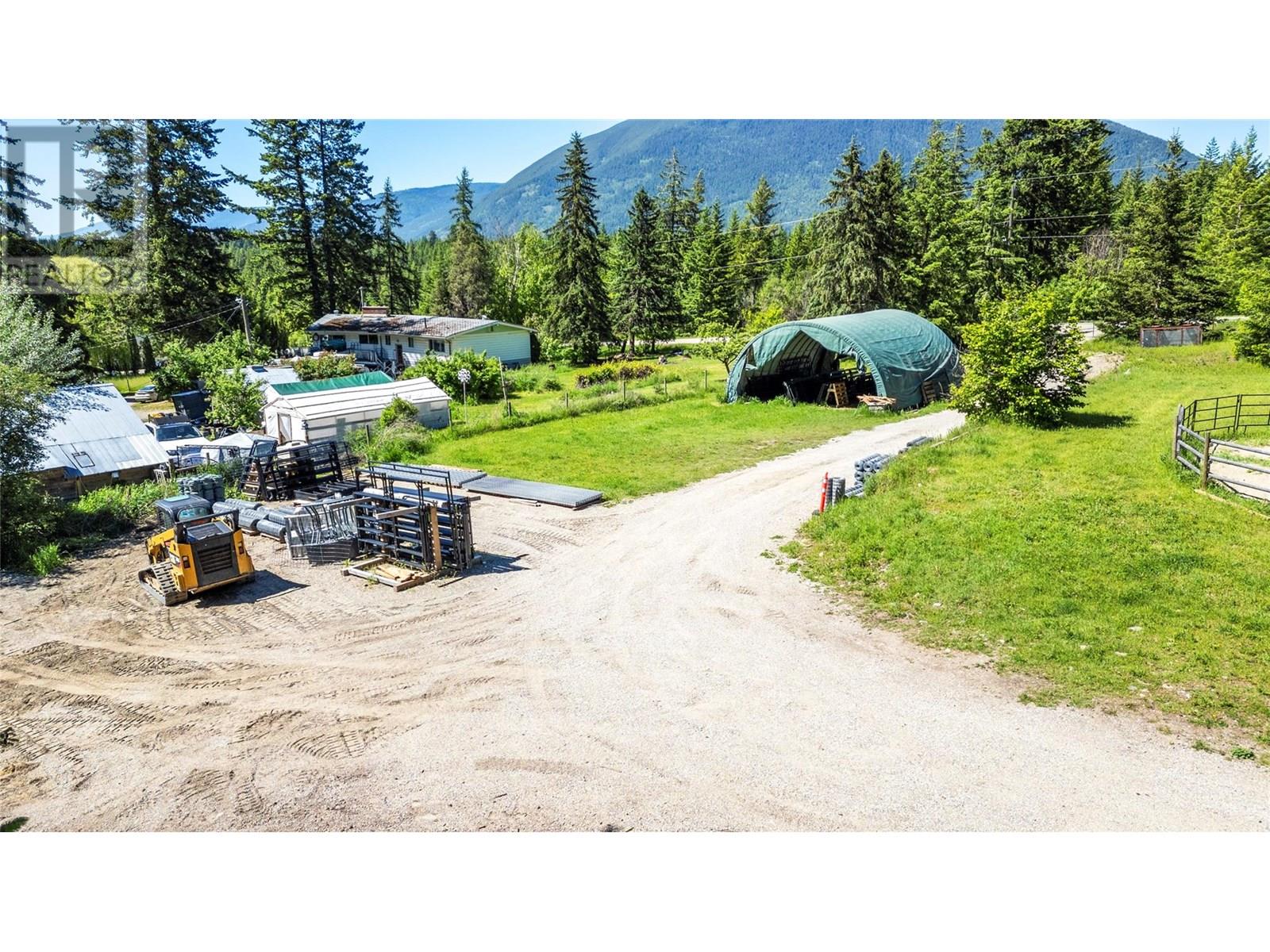 Photo 51 of 922 Mobley Road, Tappen BC