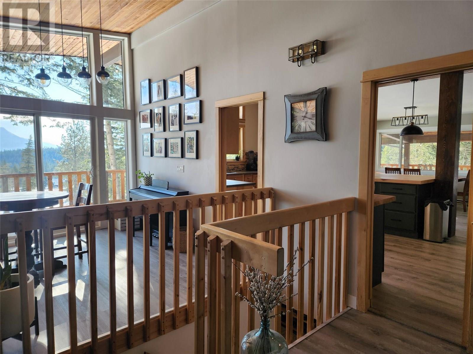 Photo 58 of 922 Mobley Road, Tappen BC