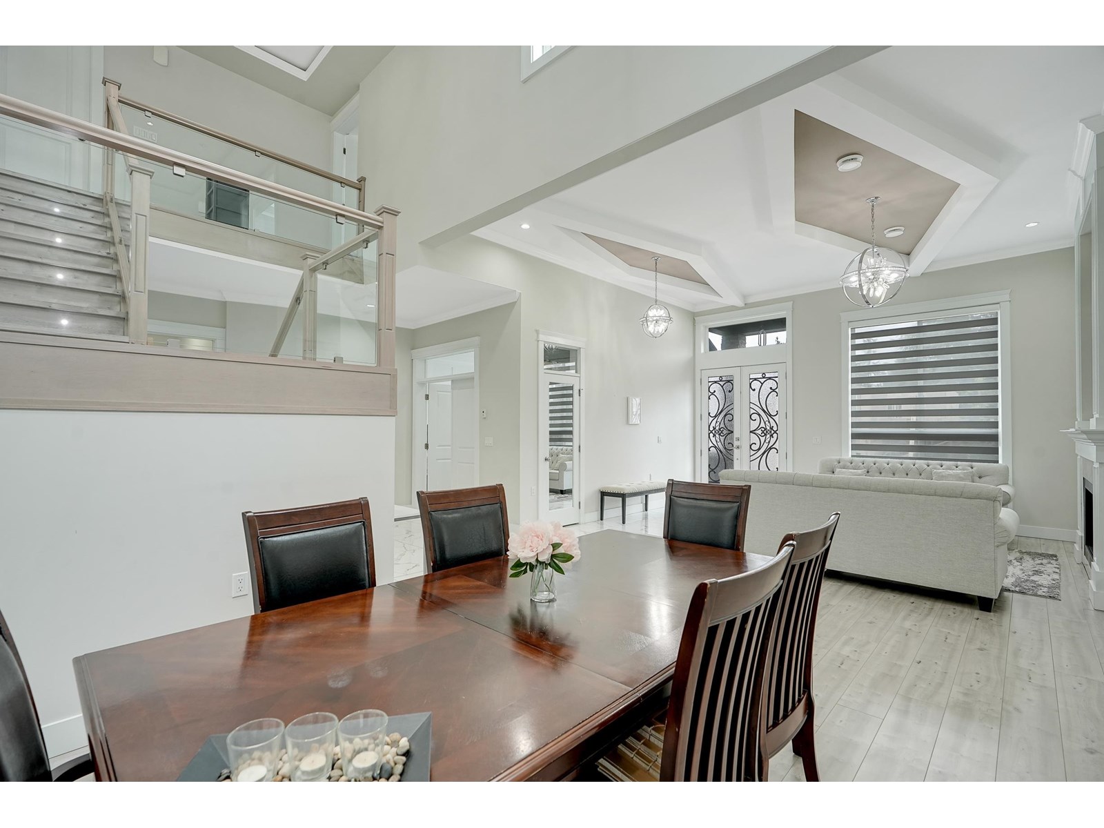 Photo 11 of 17217 59 Avenue, Surrey BC