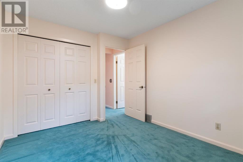 Single Family House for Sale in   Ranch Estates Place NW Ranchlands Calgary 